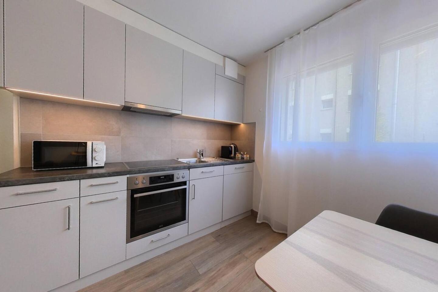Charming & Bright Ground Floor 1-bedroom - Cdc31-101 Apartment Lausanne